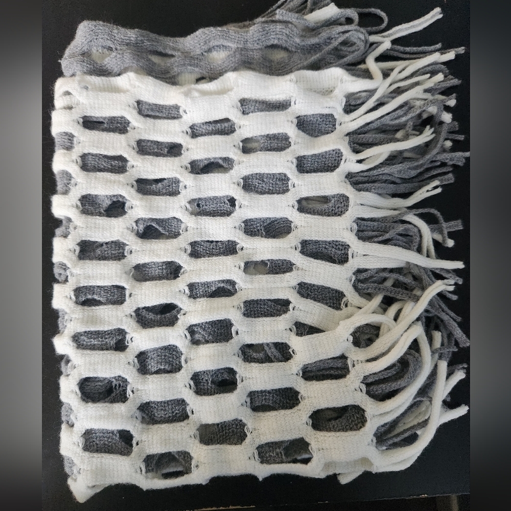 Scarf - Picture 2 of 2
